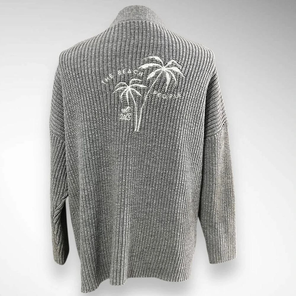 THE BEACH PEOPLE Gray Cable Knit Open Front Cardigan Embroidery‎ On Back | EUC